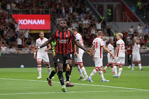 ميلان يستعيد سلاحه الهجومي.. لياو على أعتاب العودة بعد التوقف الدولي